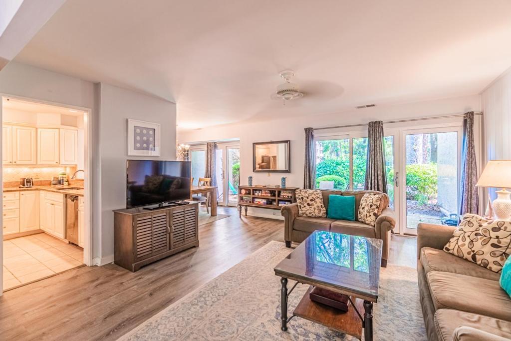 Pet Friendly! 503 Plantation Club Walk To Pool Sleeps 6 Sea Pines Villa Hilton Head Island Buitenkant foto