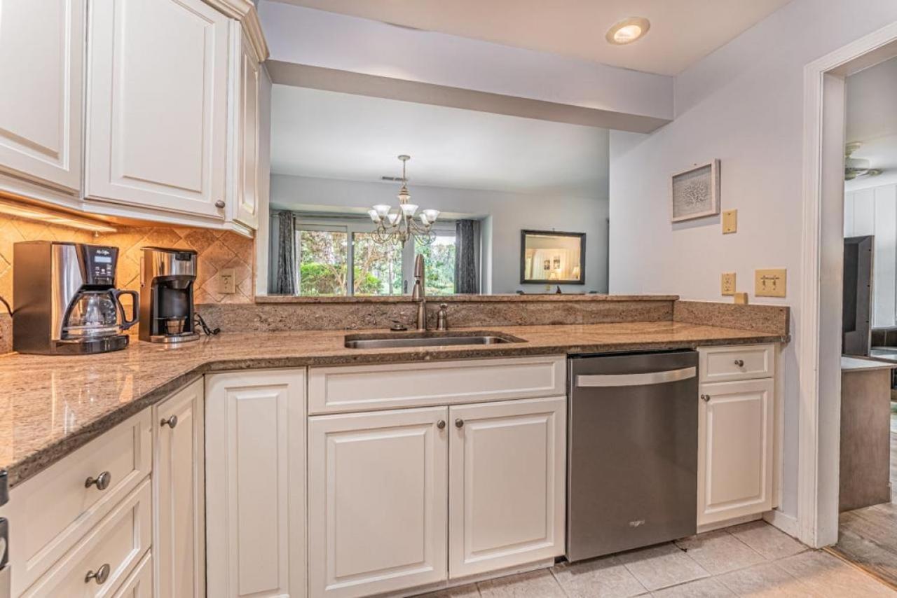 Pet Friendly! 503 Plantation Club Walk To Pool Sleeps 6 Sea Pines Villa Hilton Head Island Buitenkant foto